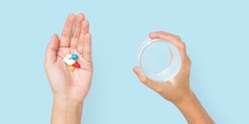 8 Tips to Help You Take Your Medicine